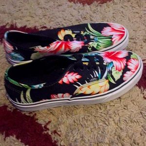 Hibiscus Vans